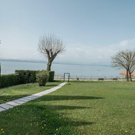 Residence Holiday Sirmione B8 Εξωτερικό φωτογραφία