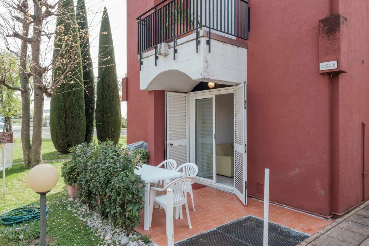 Residence Holiday Sirmione B8 Εξωτερικό φωτογραφία