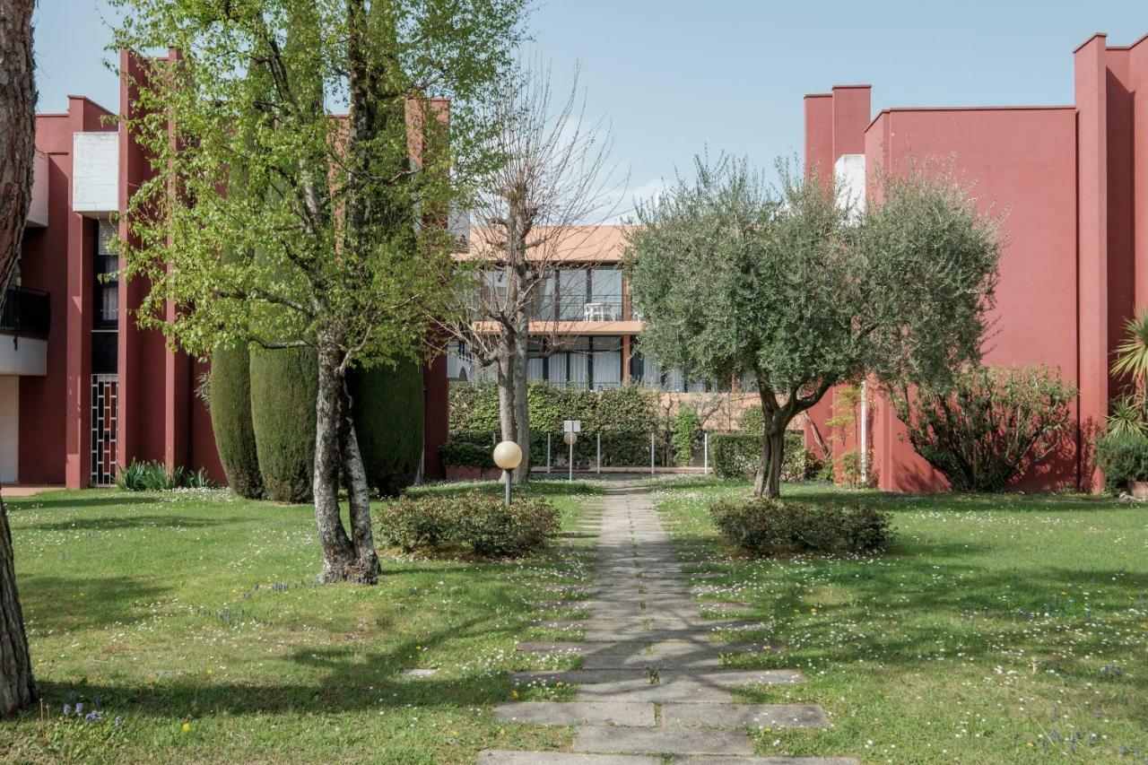Residence Holiday Sirmione B8 Εξωτερικό φωτογραφία