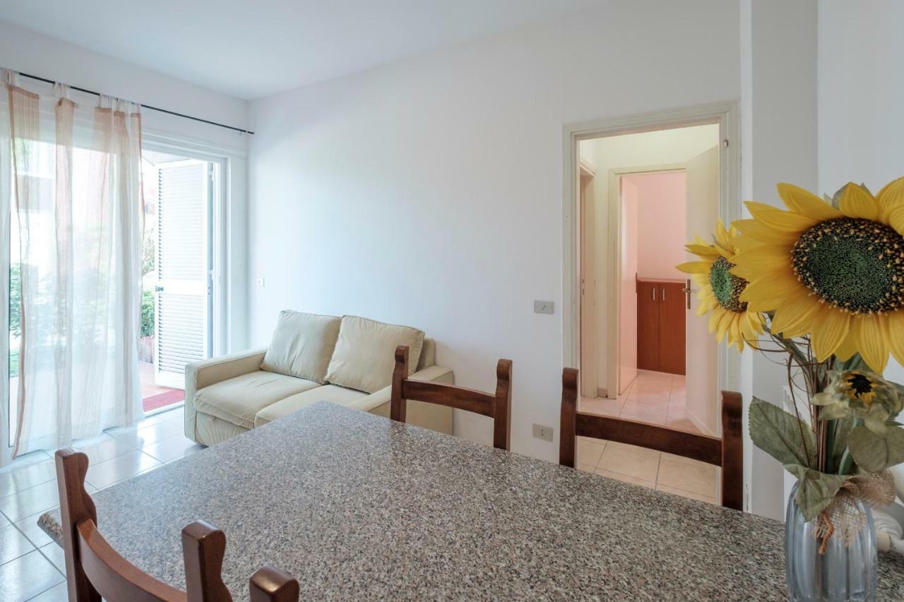 Residence Holiday Sirmione B8 Εξωτερικό φωτογραφία