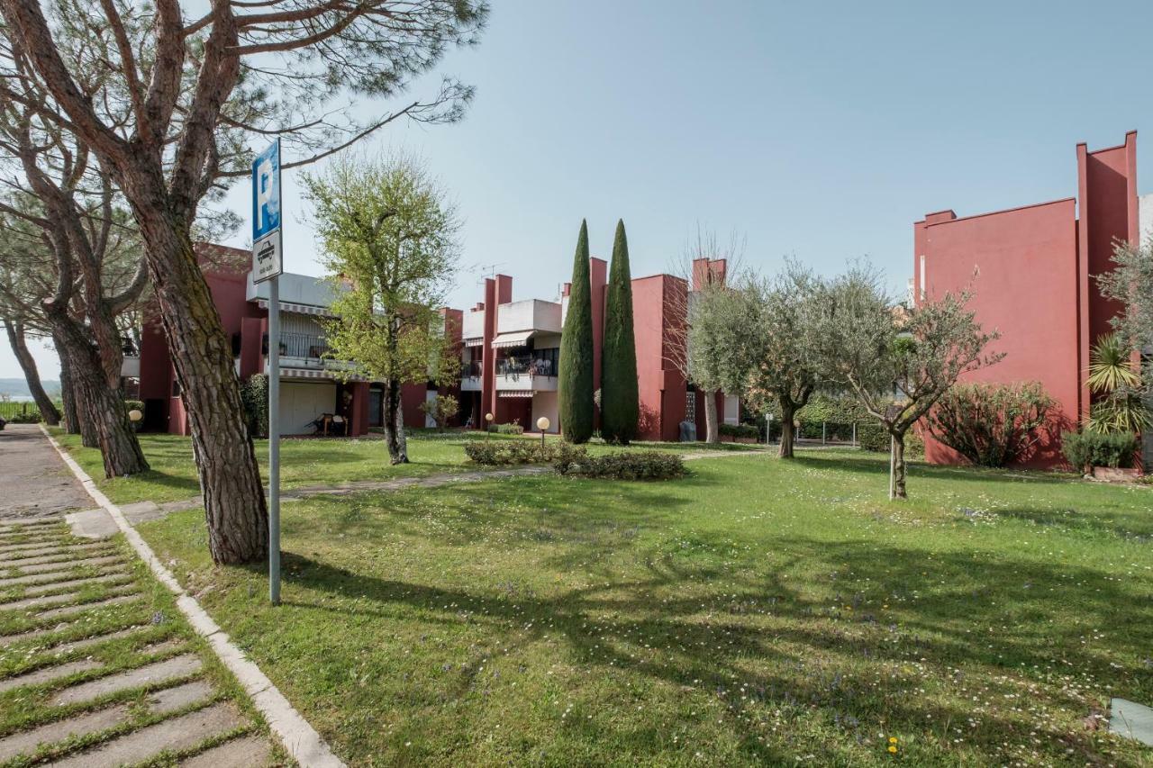 Residence Holiday Sirmione B8 Εξωτερικό φωτογραφία