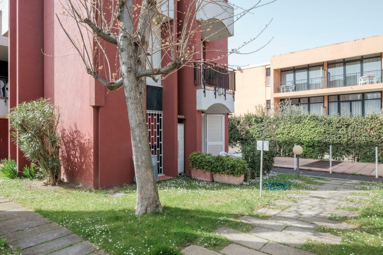 Residence Holiday Sirmione B8 Εξωτερικό φωτογραφία